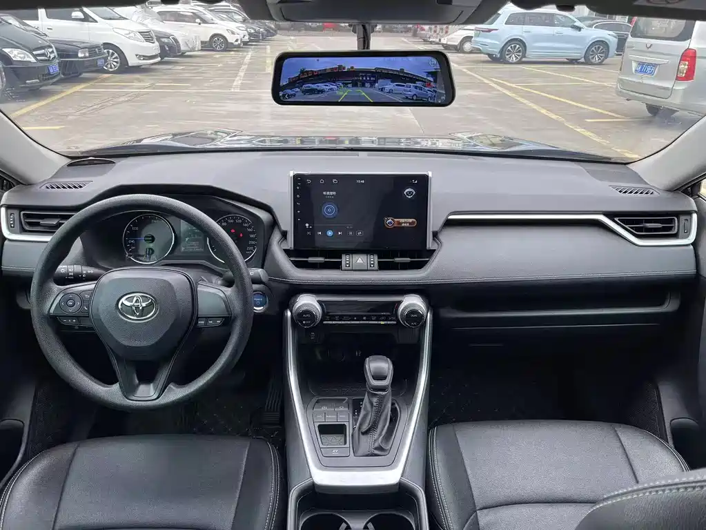 Toyota Wildlander — миниатюра 11
