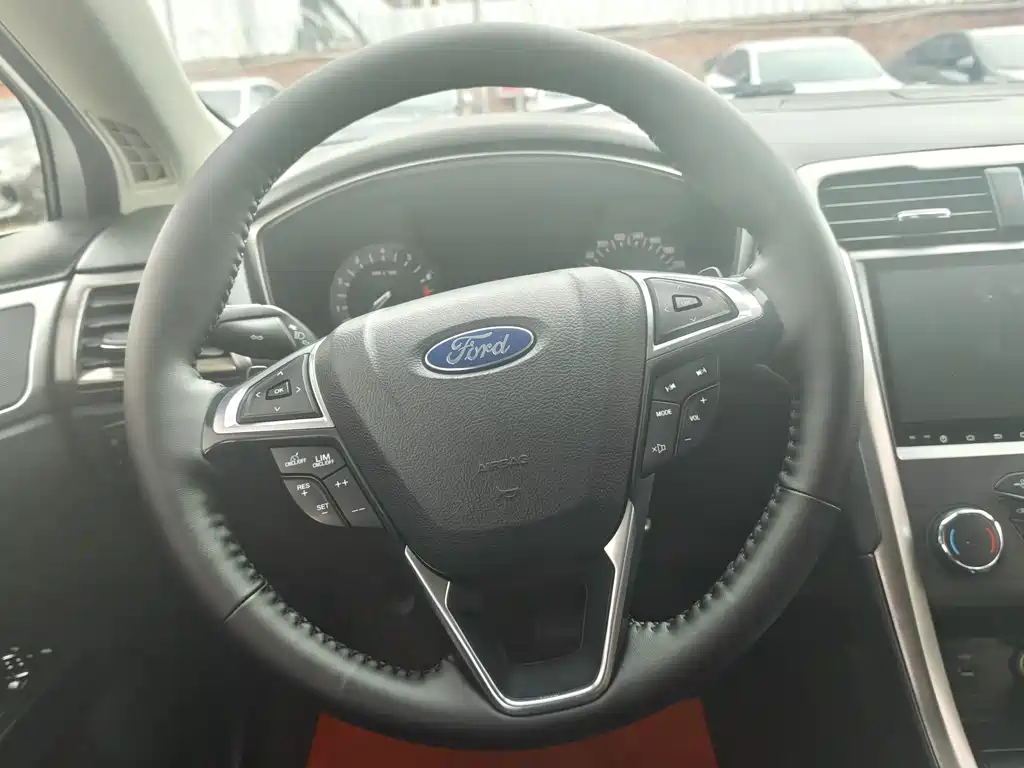 Ford Mondeo 2017 EcoBoost 180 Fashion