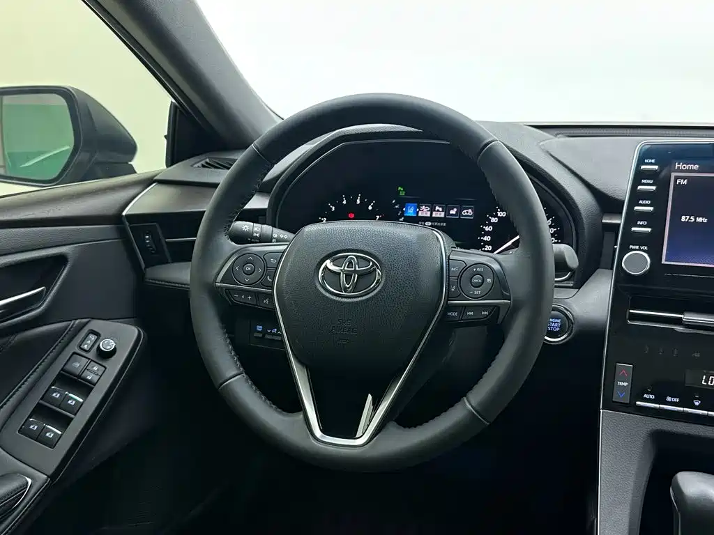 Toyota Avalon — миниатюра 22