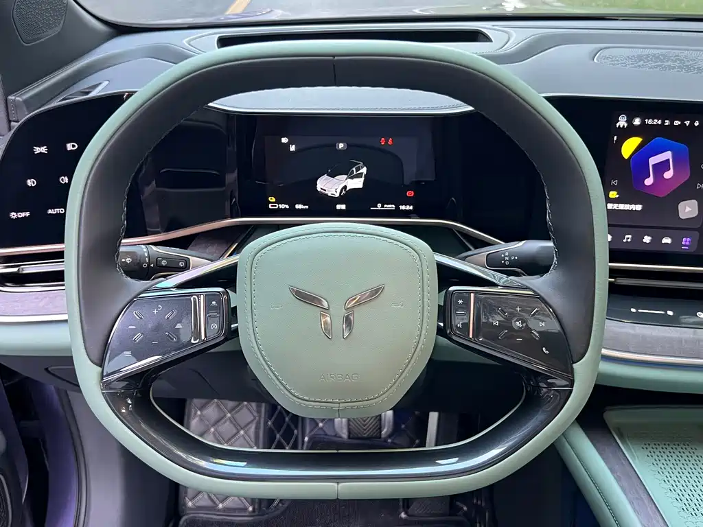 Hongqi Hongqi Tiangong 08 — миниатюра 18