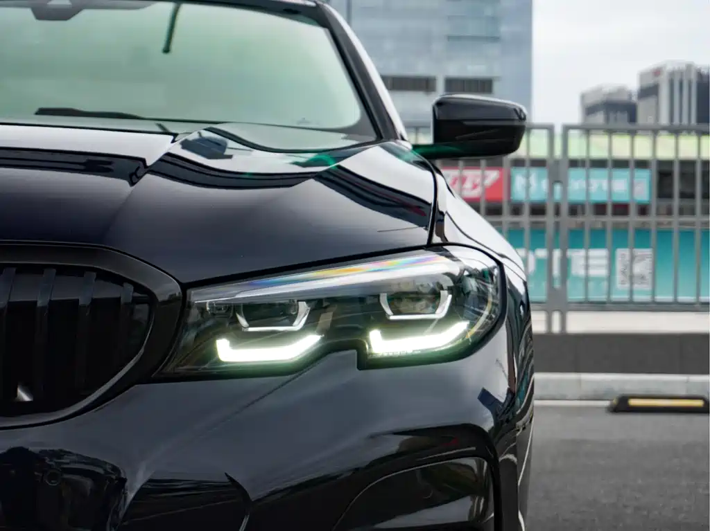 BMW 3 Series — миниатюра 4