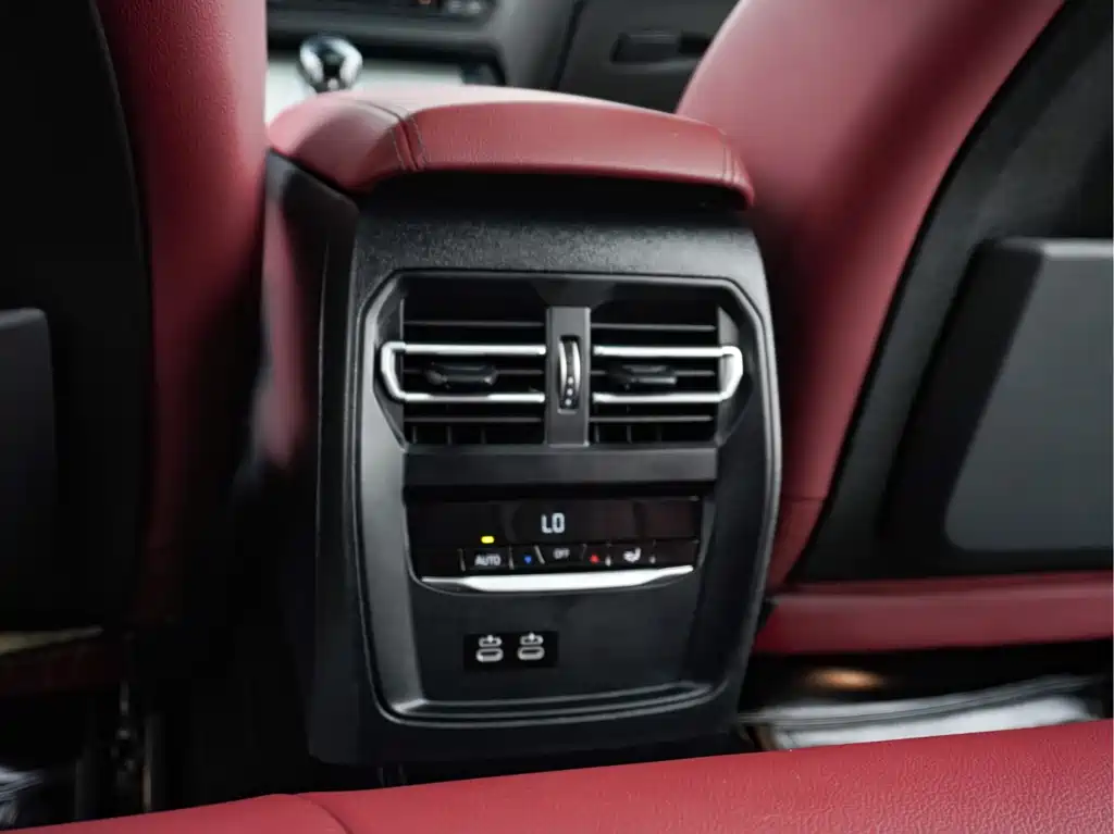 BMW 3 Series — миниатюра 22