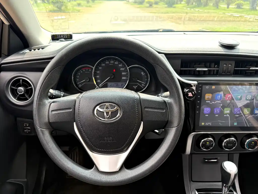 Toyota Corolla — миниатюра 16