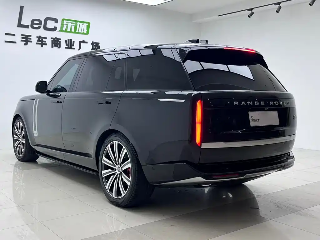 Land Rover Range Rover — миниатюра 5