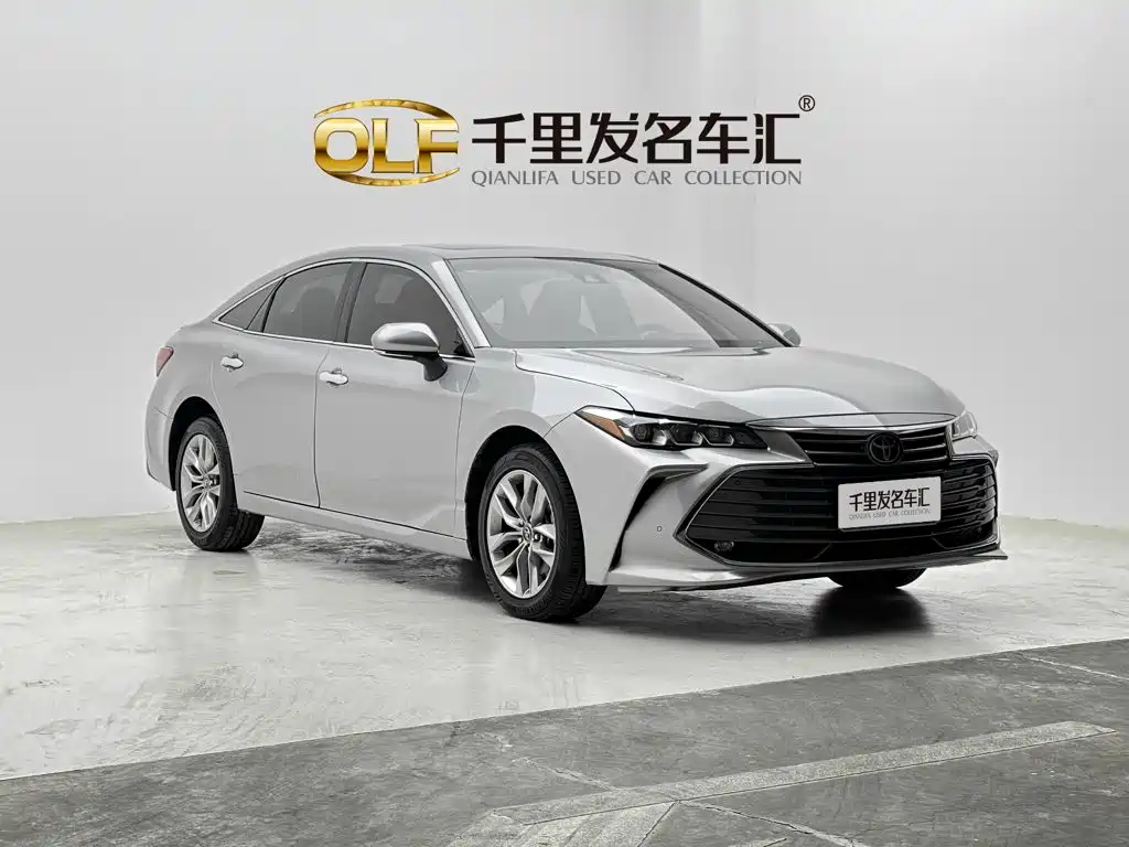 Toyota Avalon — миниатюра 8