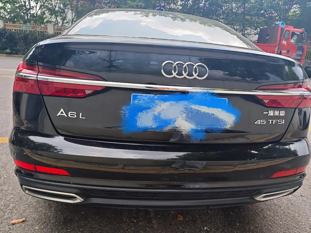 Audi A6L — миниатюра 5