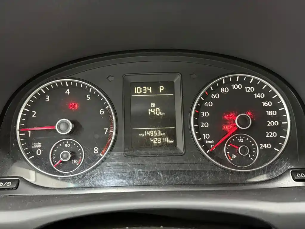 Volkswagen Touran — миниатюра 9