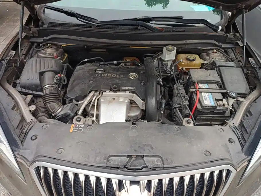 Buick Envision Plus — миниатюра 10
