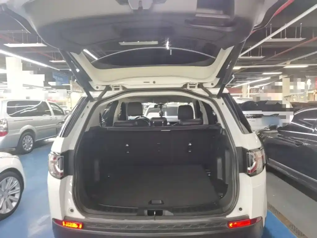 Land Rover Discovery Sport — миниатюра 19