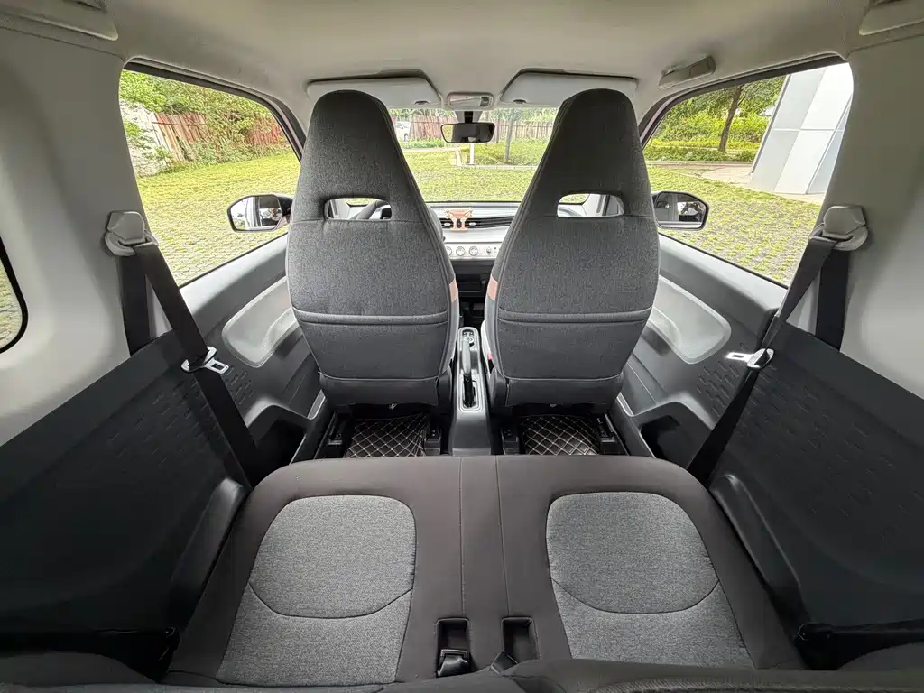 Wuling MINIEV — миниатюра 21