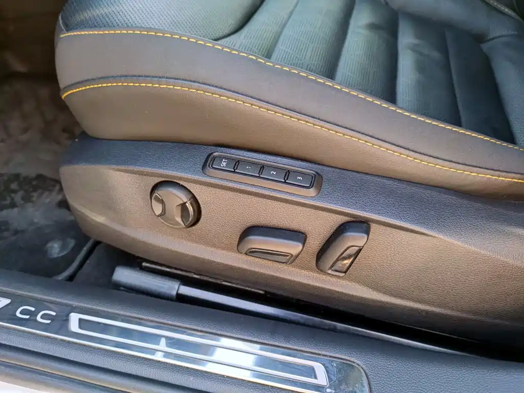 Volkswagen CC — миниатюра 16