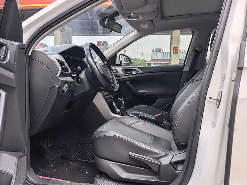 Volkswagen T-Cross — миниатюра 4