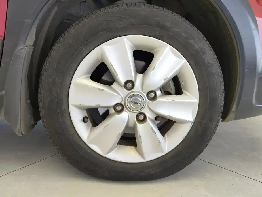 Nissan Livina — миниатюра 6