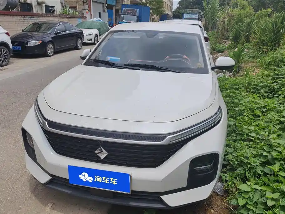 Baojun RC-5 2020 1.5L CVT Elite