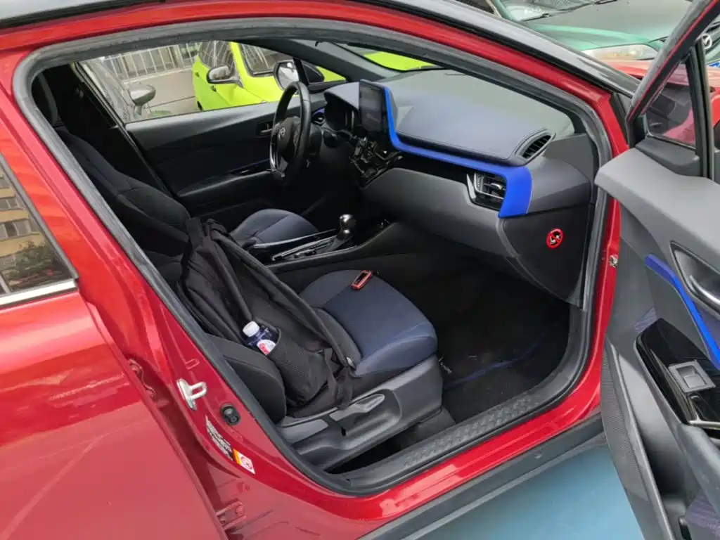 Toyota C-HR — миниатюра 25