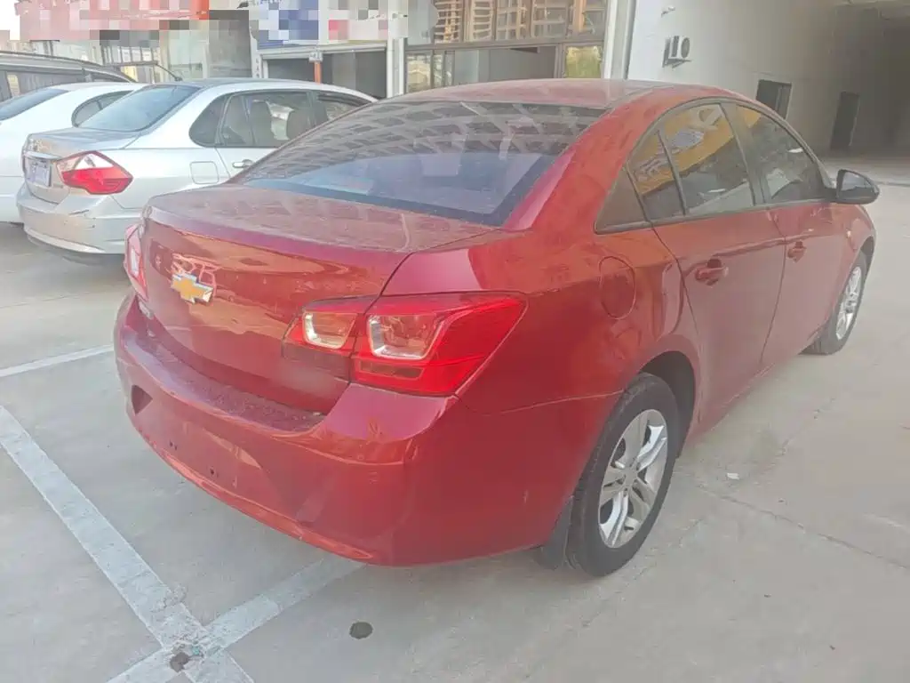 Chevrolet Cruze — миниатюра 7