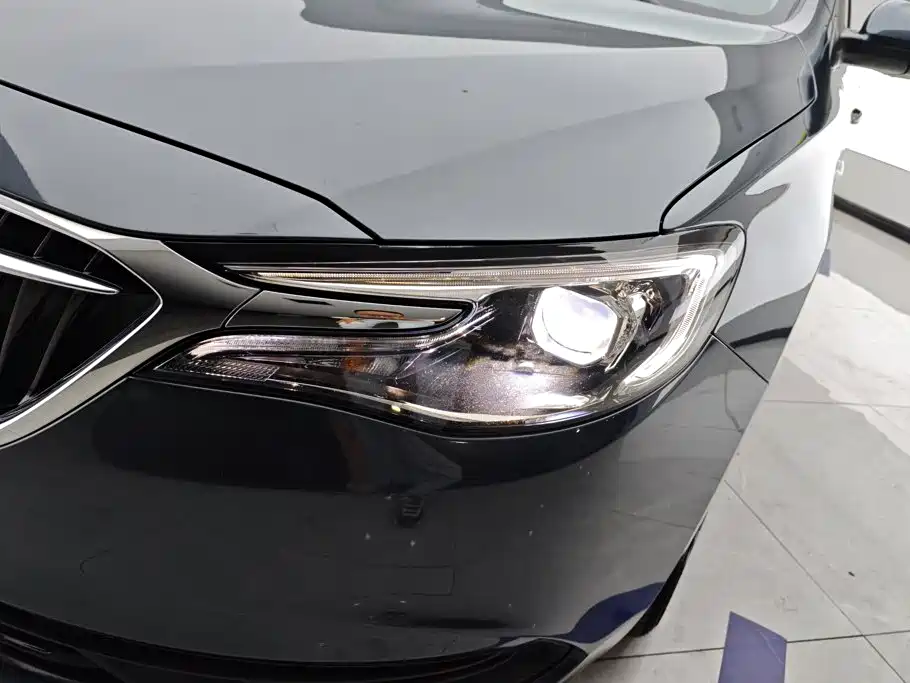 Buick Excelle — миниатюра 5
