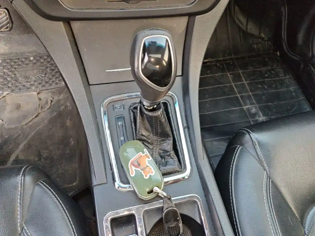 Geely Emgrand — миниатюра 14