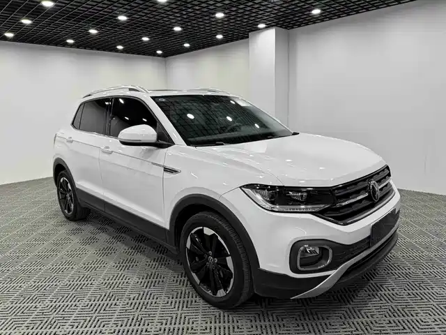 VOLKSWAGEN EXPLORING THE SHADOW 2022