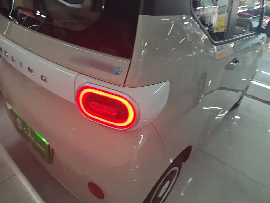 Wuling Mini EV MINIEV 2024 215km