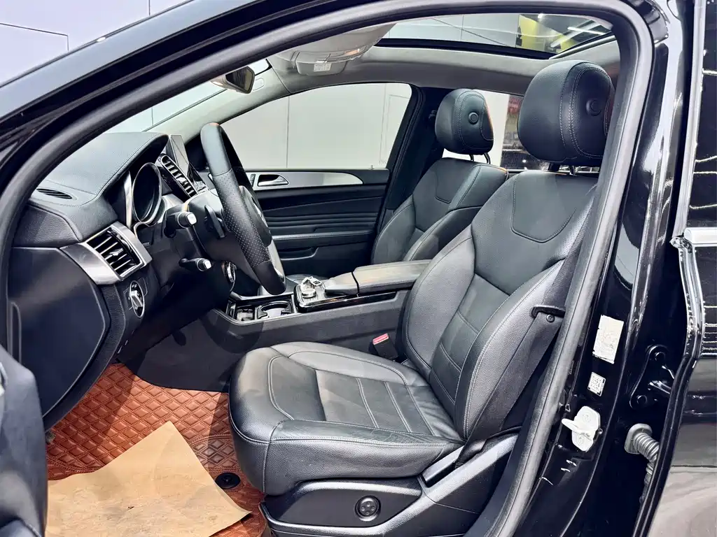 MERCEDES-BENZ GLE COUPE