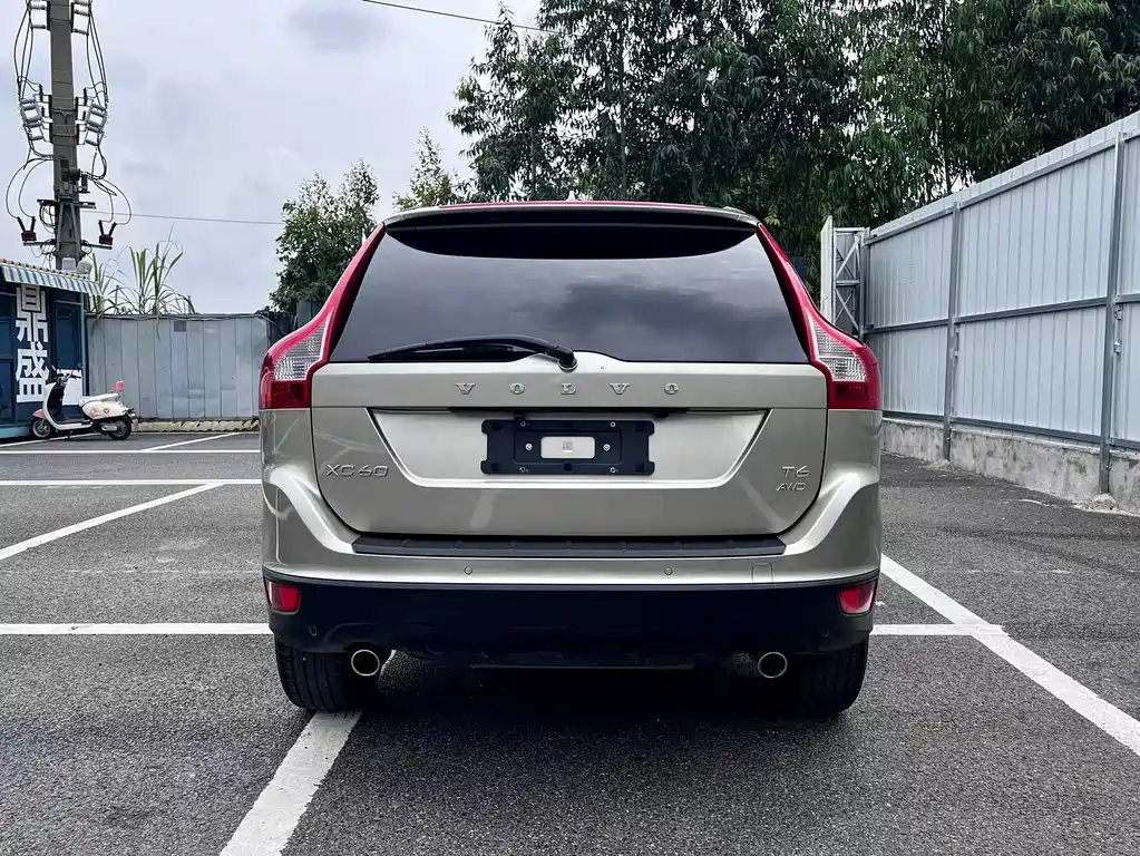 Volvo XC60 (Import) — миниатюра 5