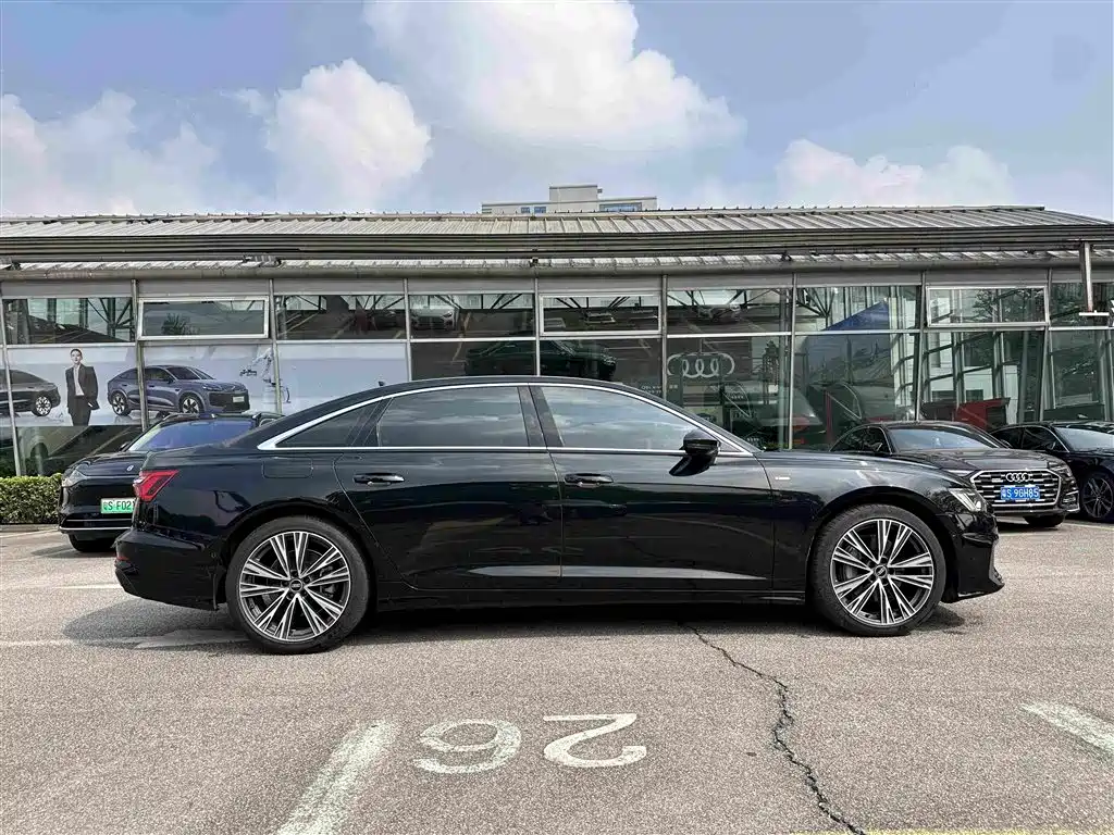 Audi A6L — миниатюра 3
