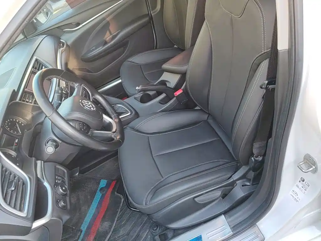 Buick Excelle — миниатюра 15