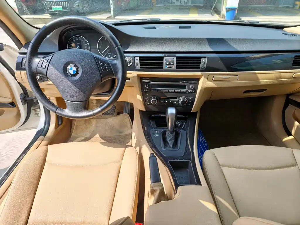BMW 3 Series — миниатюра 5