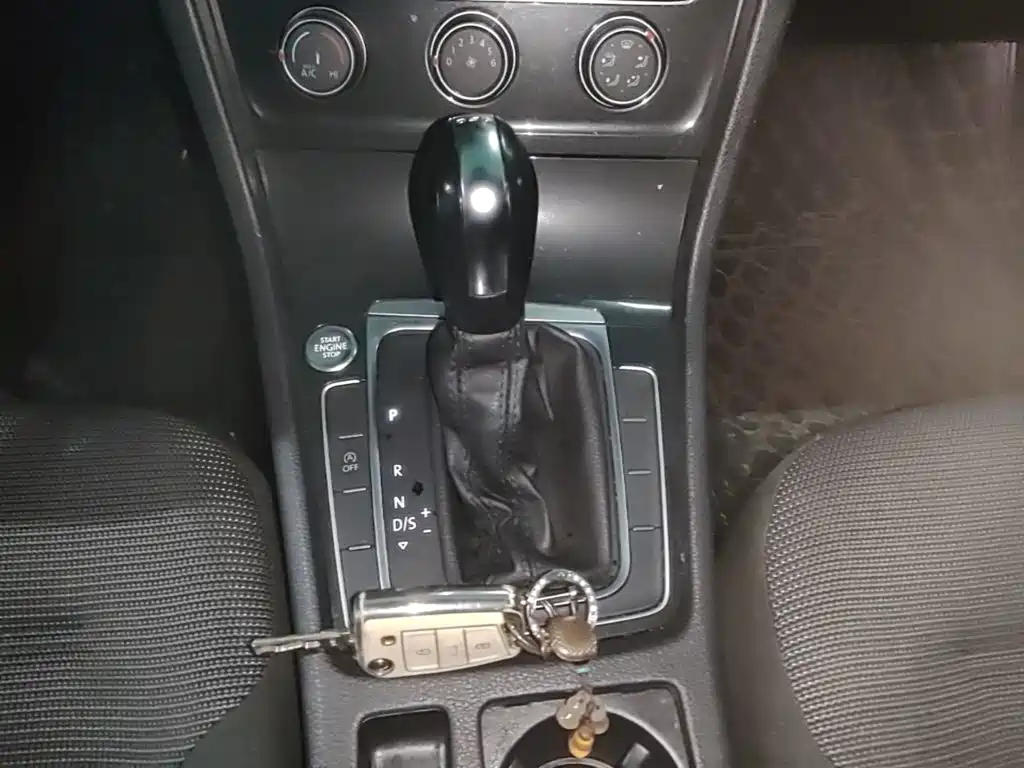 Volkswagen Golf — миниатюра 14