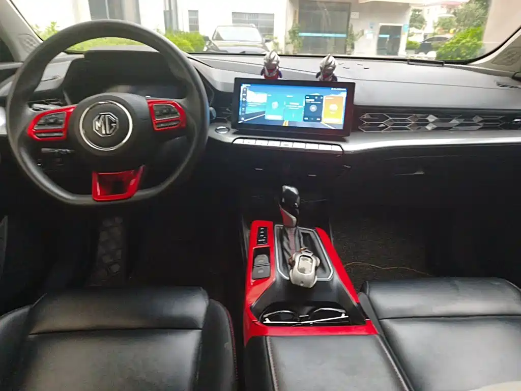 MG MG5 — миниатюра 10
