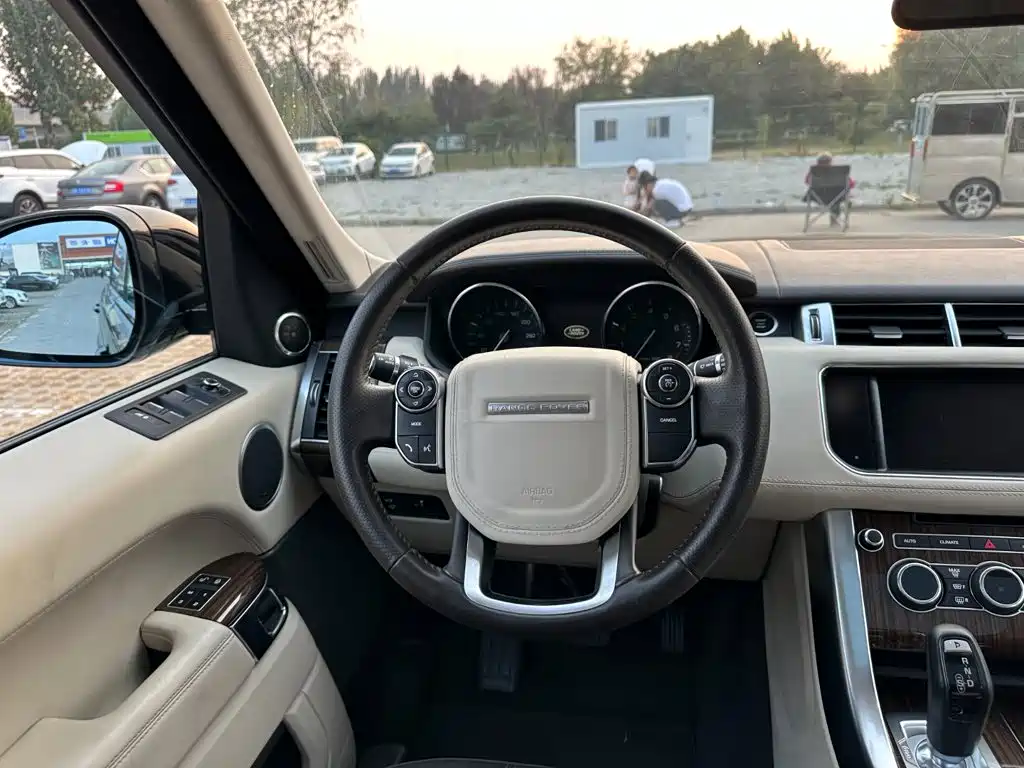 Land Rover Sport — миниатюра 21