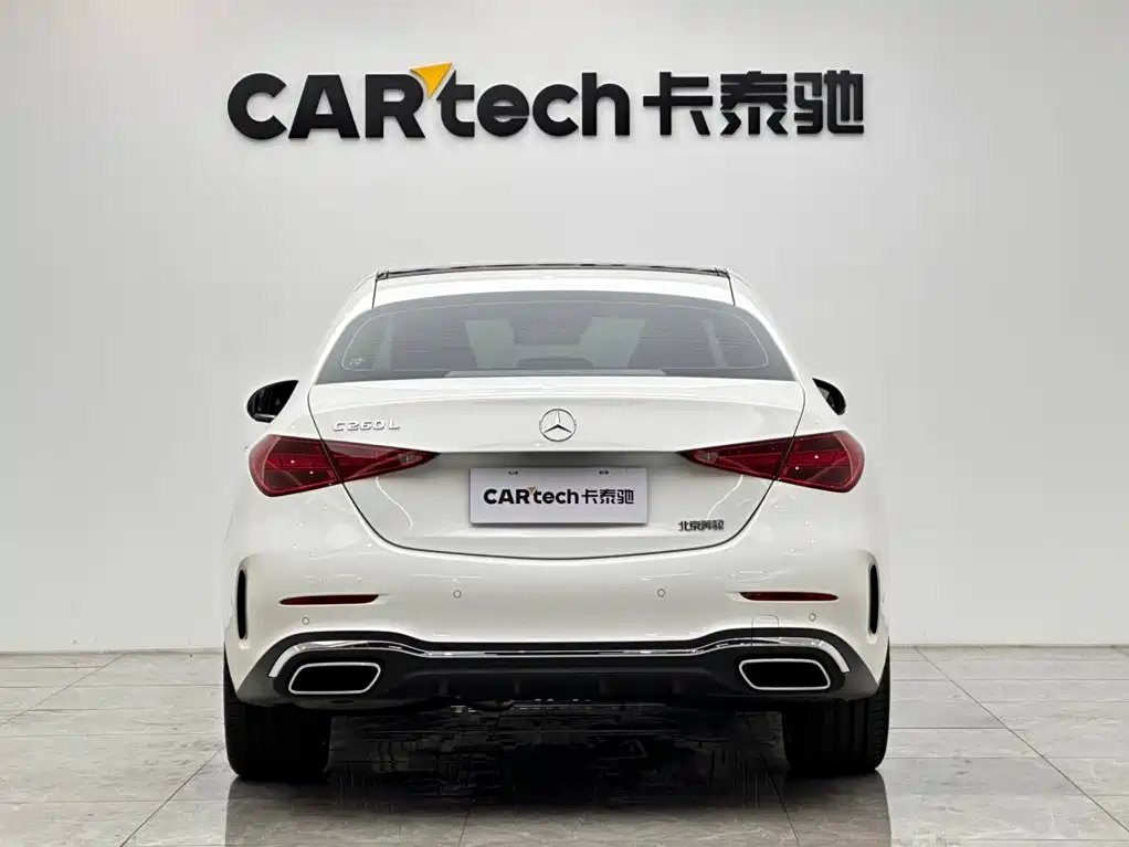 Mercedes-Benz C-Class — миниатюра 4