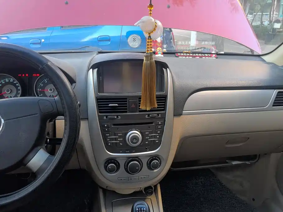 Buick Excelle — миниатюра 13
