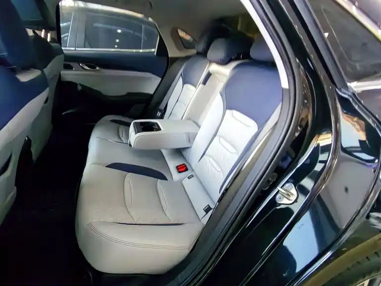 Geely Xingrui — миниатюра 17