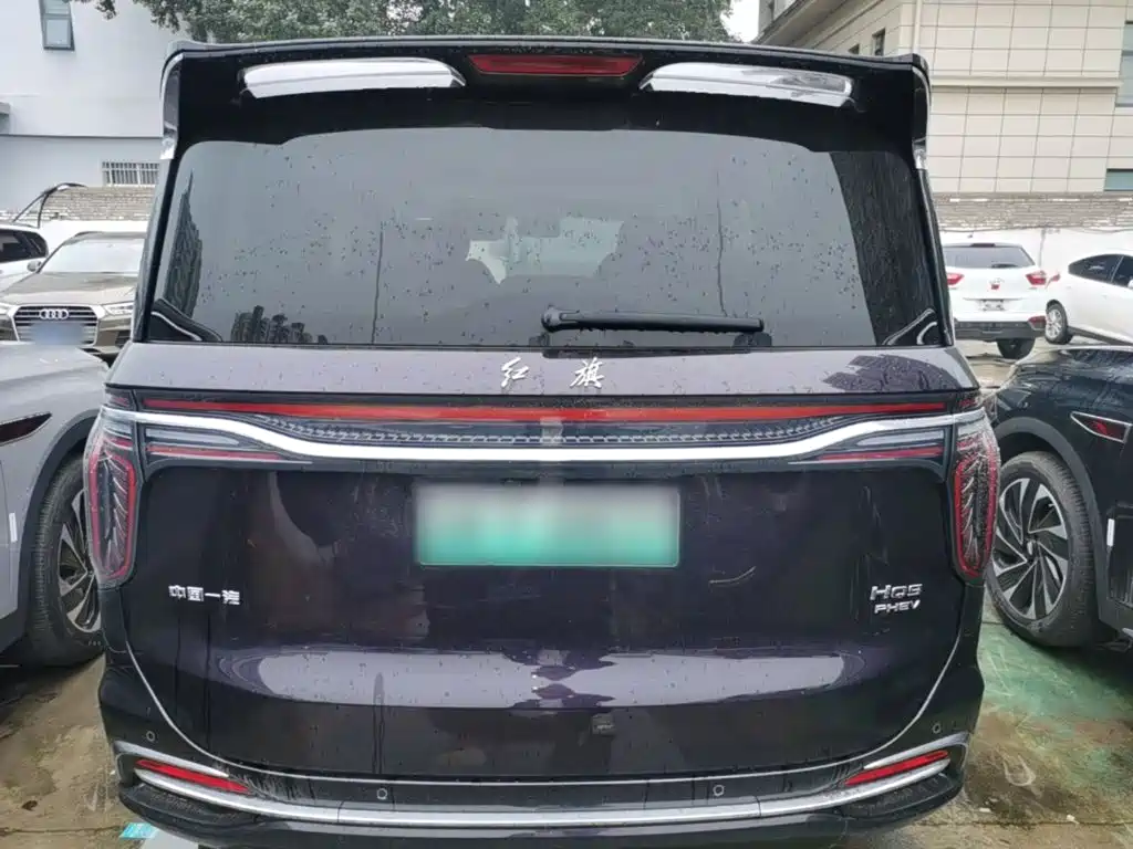 Hongqi Hongqi HQ9 PHEV — миниатюра 6