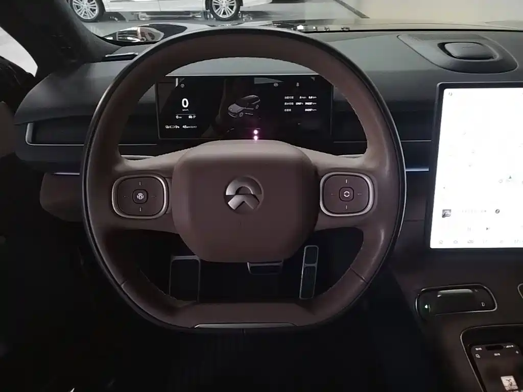 NIO ES8 — миниатюра 11