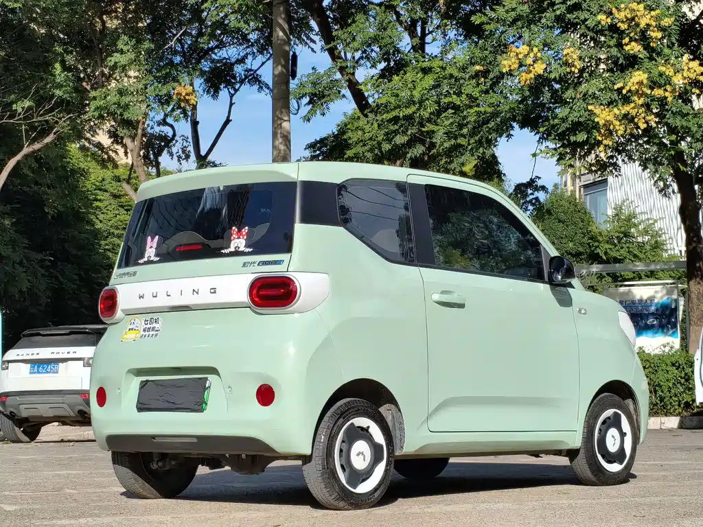 Wuling MINIEV — миниатюра 8
