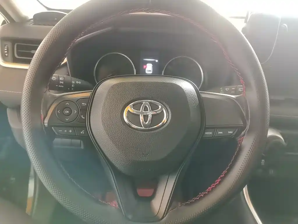 Toyota Wildlander — миниатюра 11