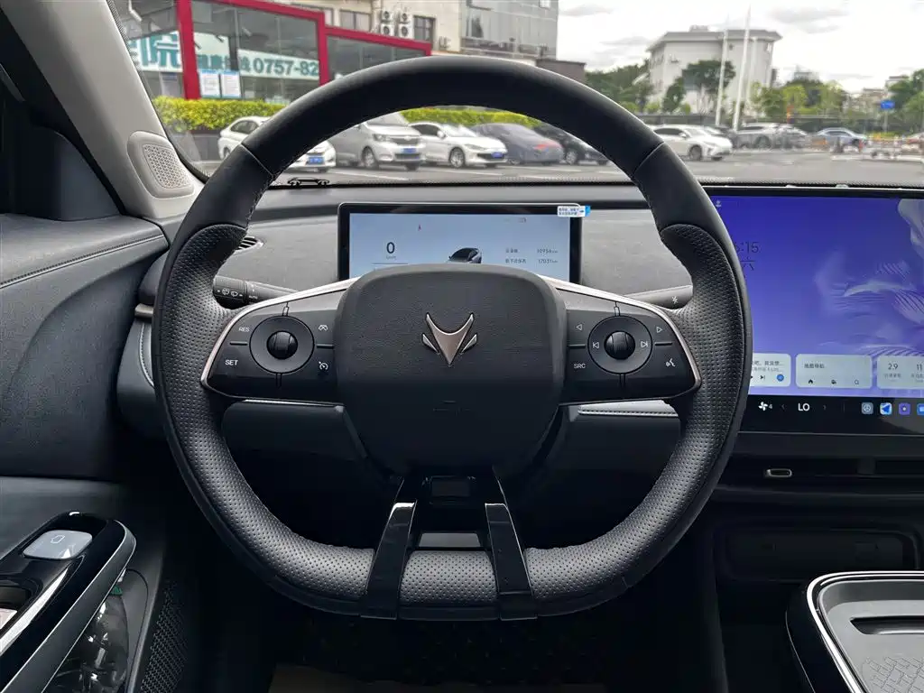ARCFOX 极狐贝塔T1 — миниатюра 13