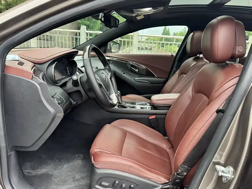Buick LaCrosse 2014 2.0T SIDI Smart Flagship