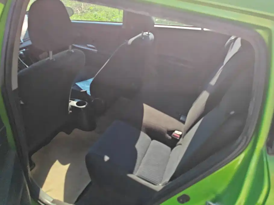 Toyota Yaris L — миниатюра 11
