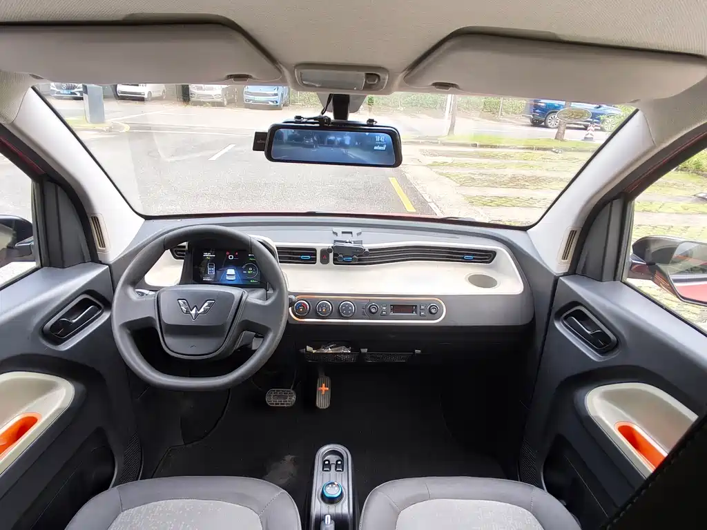 Wuling MINIEV — миниатюра 22