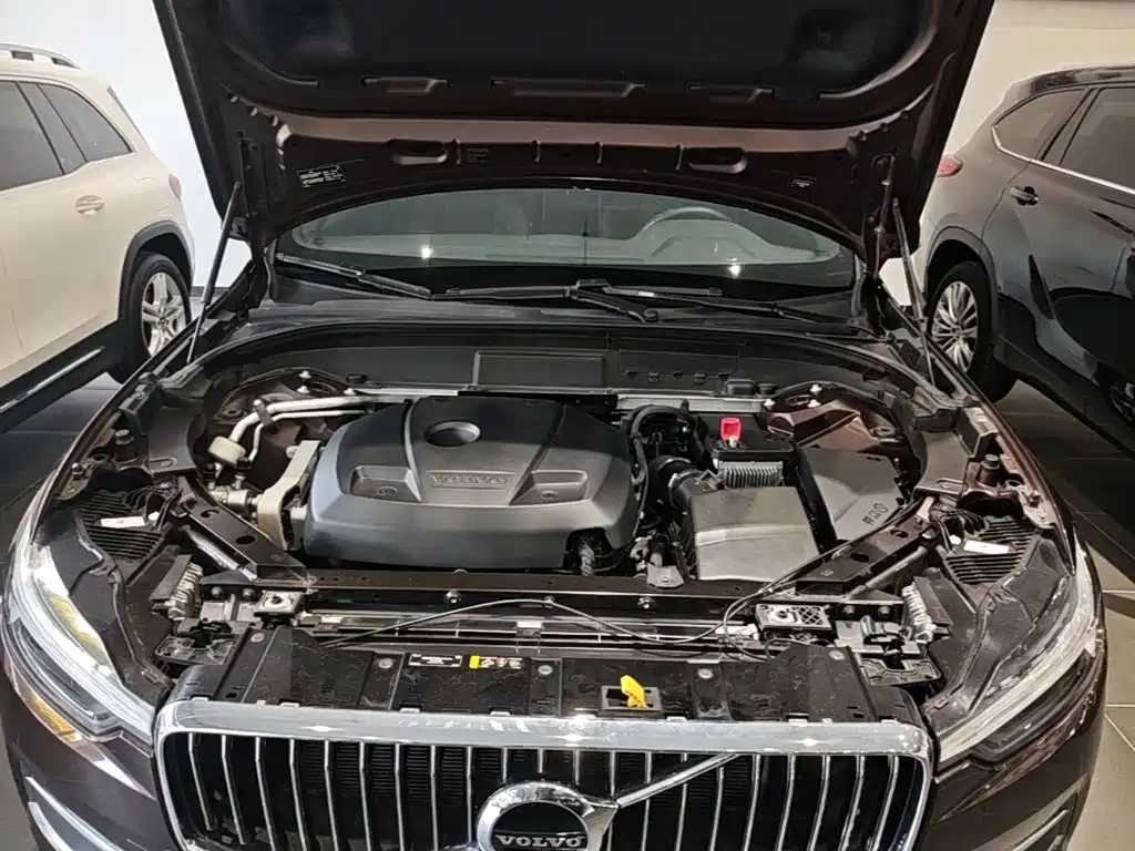 Volvo XC60 — миниатюра 20