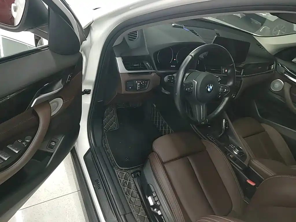 BMW X1 — миниатюра 16