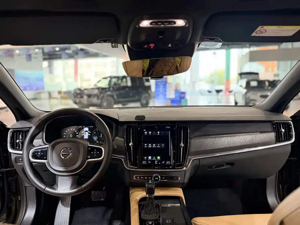 Volvo V90 — миниатюра 14