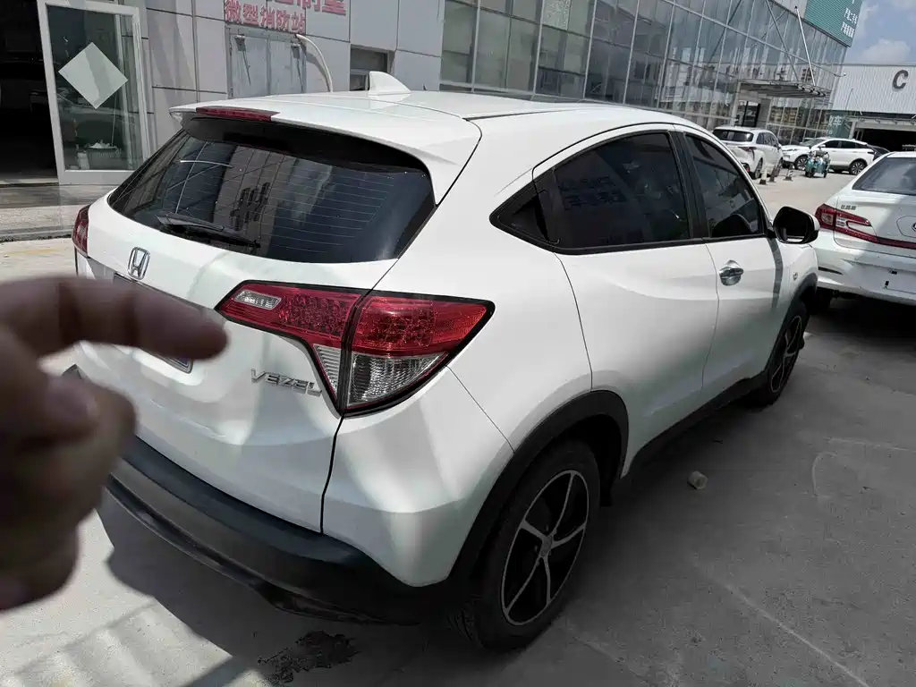 Honda Vezel — миниатюра 8