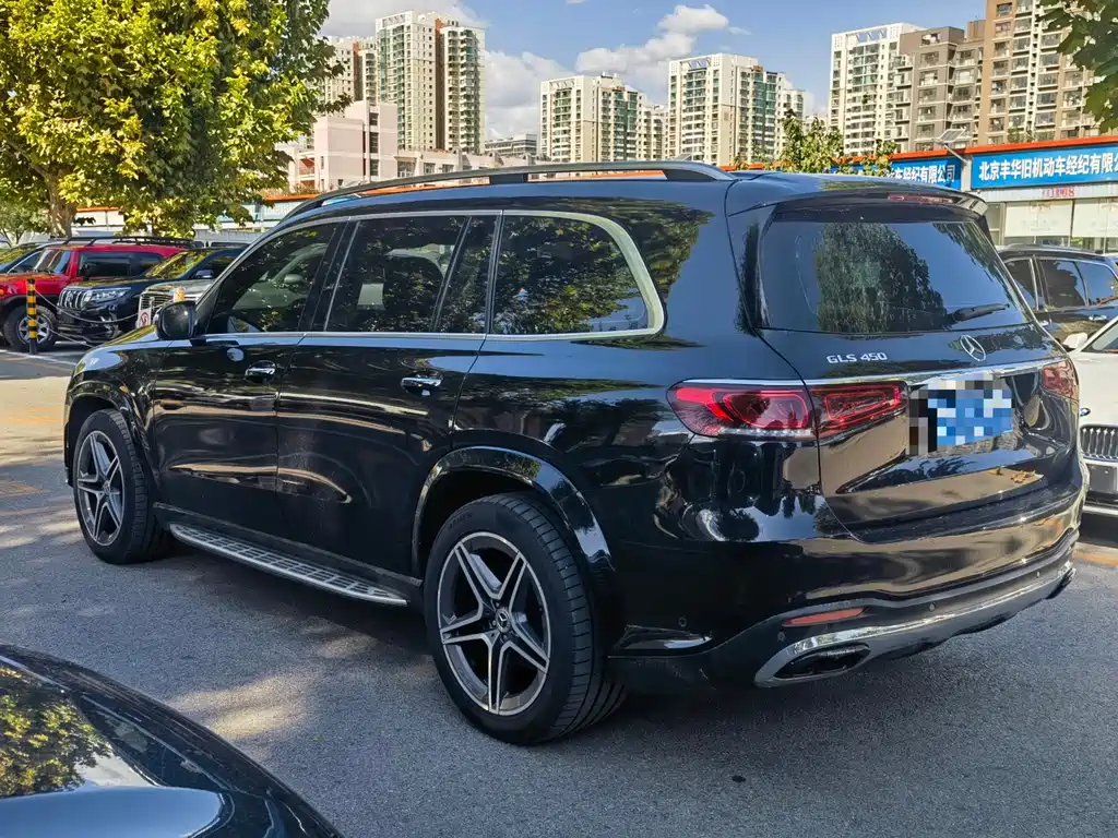 Mercedes-Benz GLS — миниатюра 13