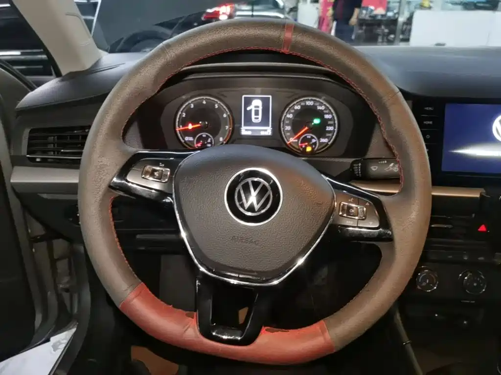 Volkswagen Lavida — миниатюра 11