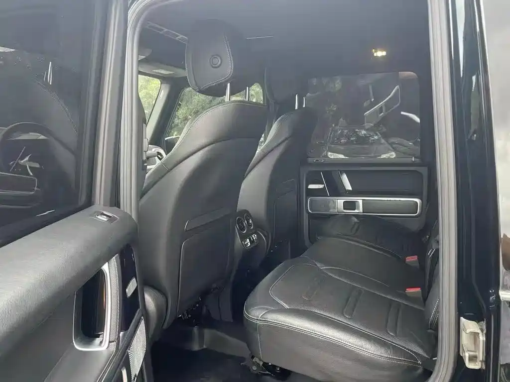 Mercedes-Benz G-Class — миниатюра 6